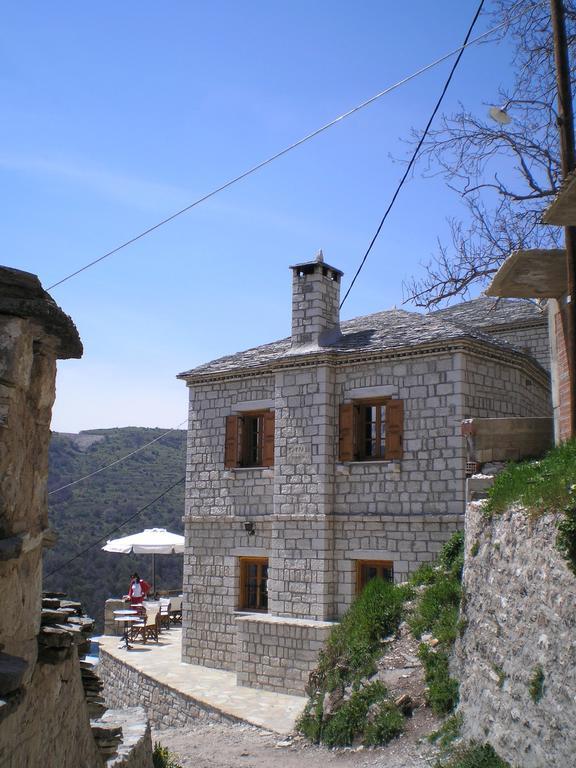 Hotel Petradi 1873 Kalarítai Esterno foto